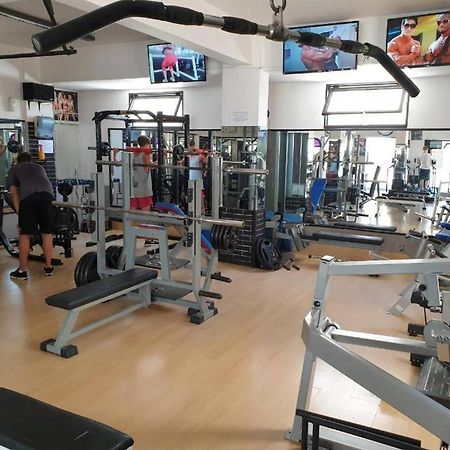 הרסוניסוס Porto Plazza Hotel מראה חיצוני תמונה