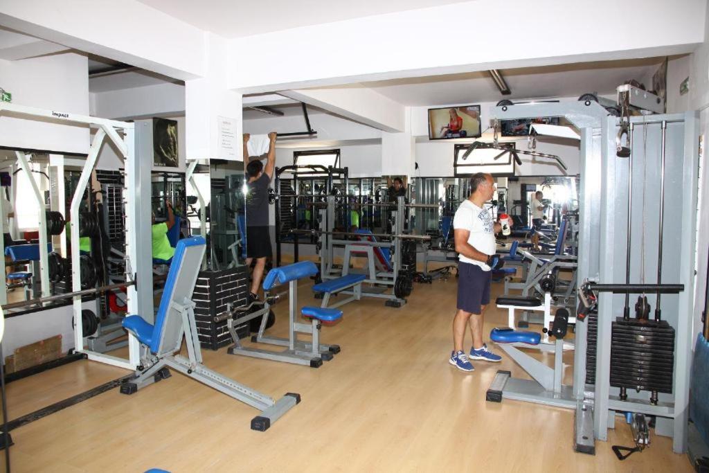 הרסוניסוס Porto Plazza Hotel מראה חיצוני תמונה