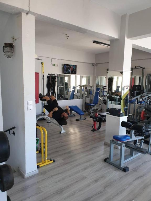 הרסוניסוס Porto Plazza Hotel מראה חיצוני תמונה