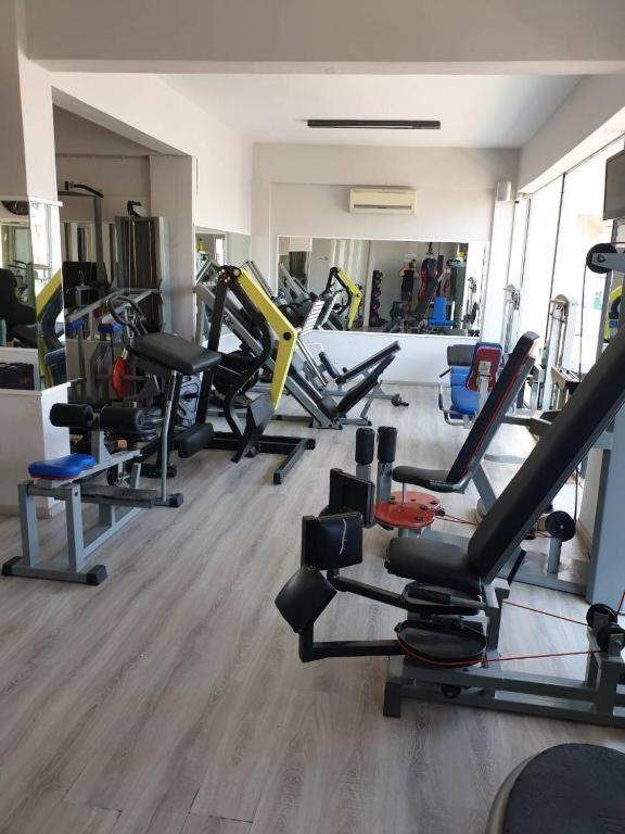 הרסוניסוס Porto Plazza Hotel מראה חיצוני תמונה