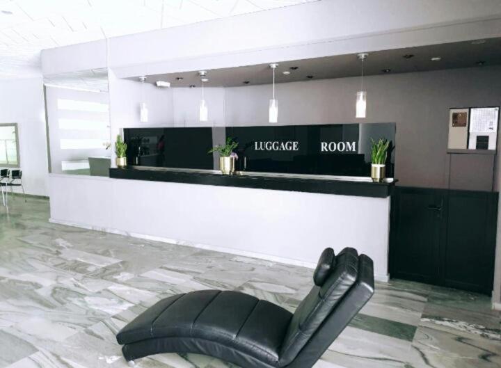 הרסוניסוס Porto Plazza Hotel מראה חיצוני תמונה