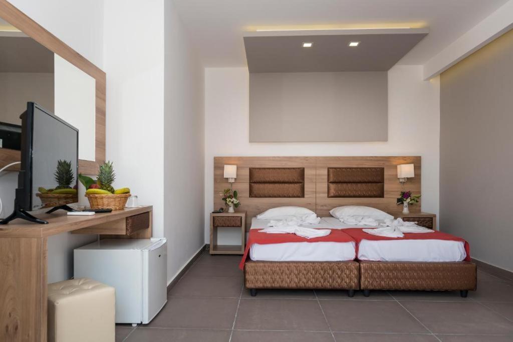 הרסוניסוס Porto Plazza Hotel מראה חיצוני תמונה